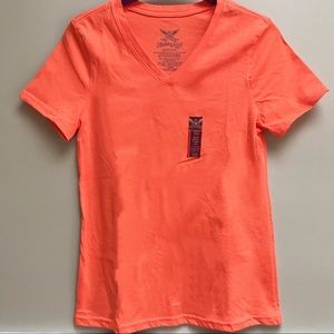 VINTAGE FADED GLORY V-NECK, SHORT SLEEVE TEE-SHIRT - NWT